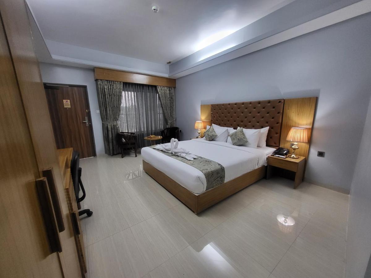 Momo Inn Bogra Dış mekan fotoğraf