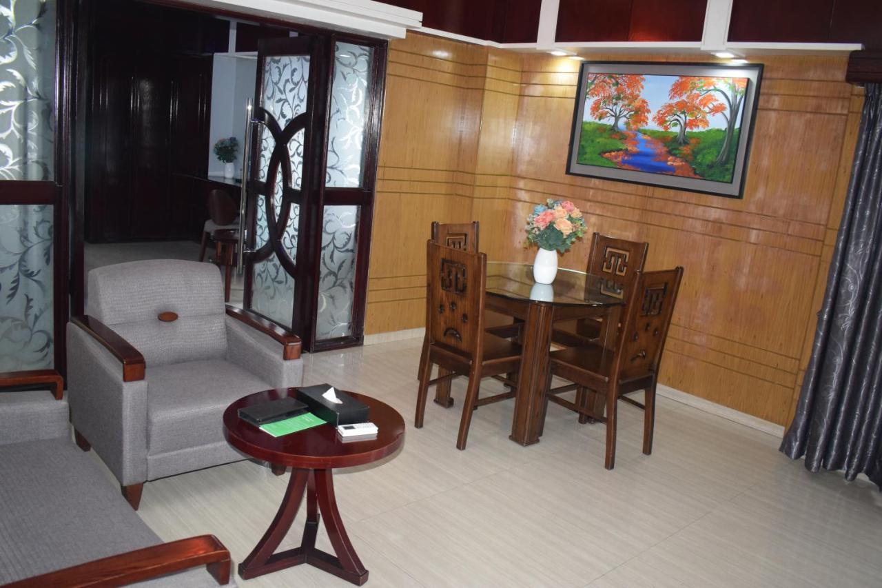Momo Inn Bogra Dış mekan fotoğraf